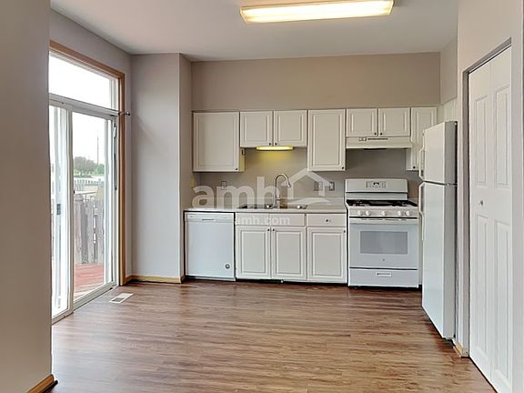 3rd image of 21343 Earhart Ct