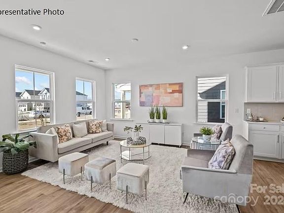 5th image of 15604 Parkside Crossing Dr #162
