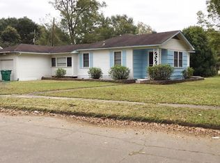 213 Camellia Ave, Orange, TX 77630