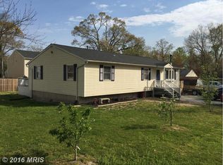 676 211th St, Pasadena, MD 21122