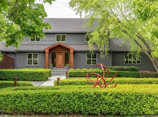 128 Coughlin Dr, Southbury, CT 06488