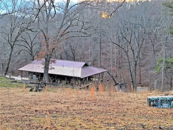 861 Nc #3804, Hasty, AR 72640