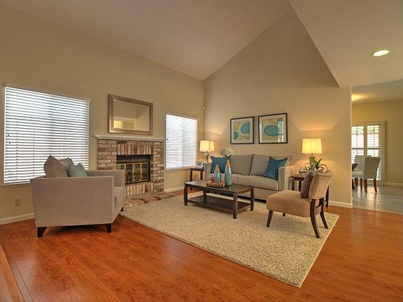 5th image of 2907 Creek Point Dr