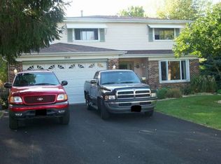 1533 Fender Rd, Naperville, IL 60565