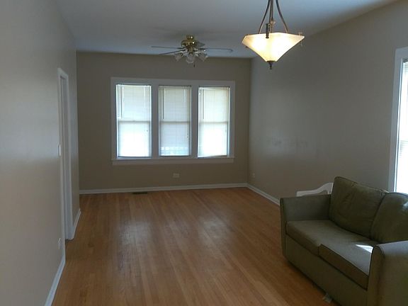 5th image of 11848 S Indiana Ave Fl 1RST
