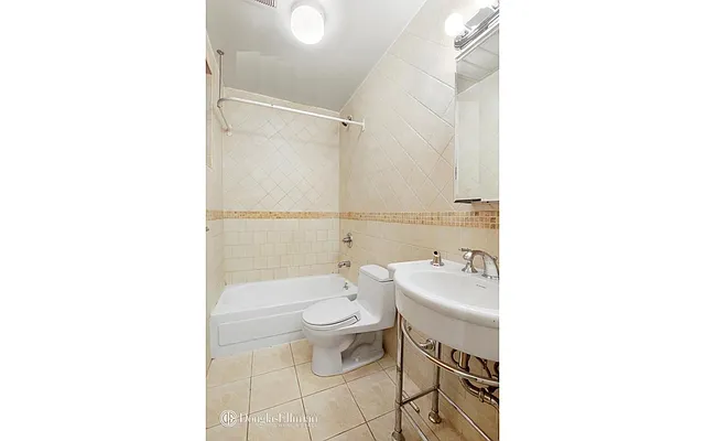 Rented by Douglas Elliman | media 3