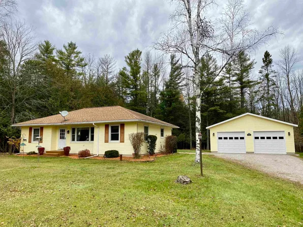 W5850 Birch Creek Rd, Menominee, MI 49858