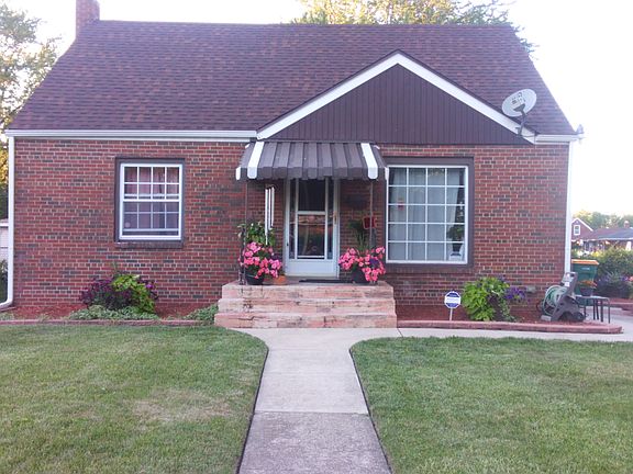 4th image of this home