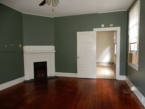 Additional Living Room