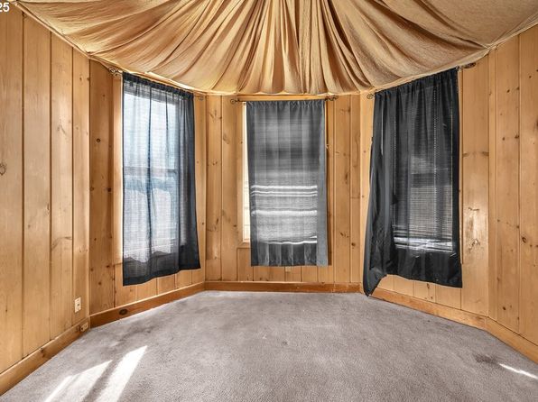 portland-oregon-53971575 picture