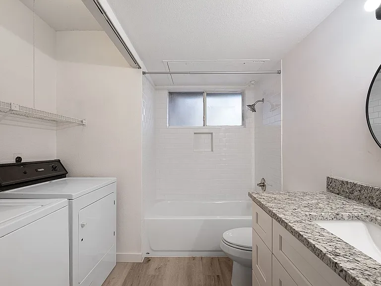 1015 E Yager Ln #147 — Photo 15