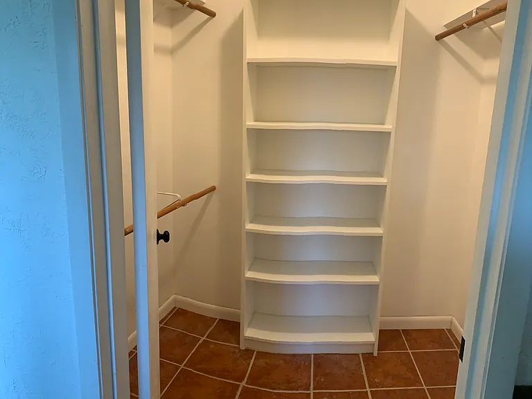 58 Blakeport Ln — Photo 12