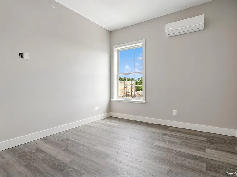 153 Greenwich Ave #201 — Photo 21