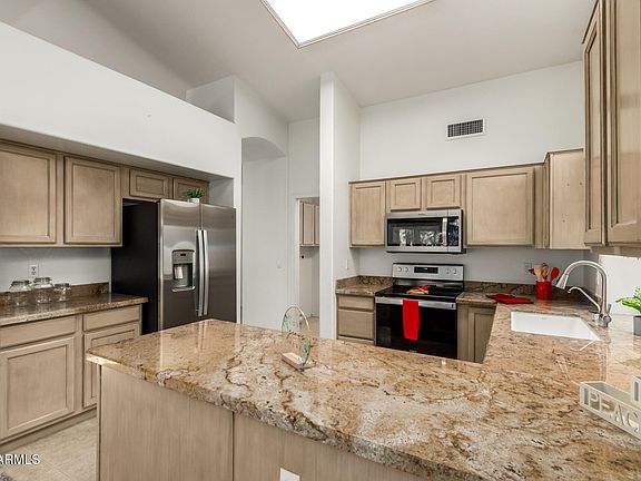 4th image of 19116 N 90TH Drive