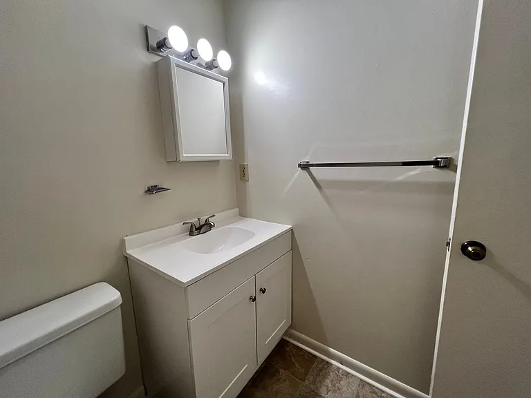 601 Vista Ave — Photo 20
