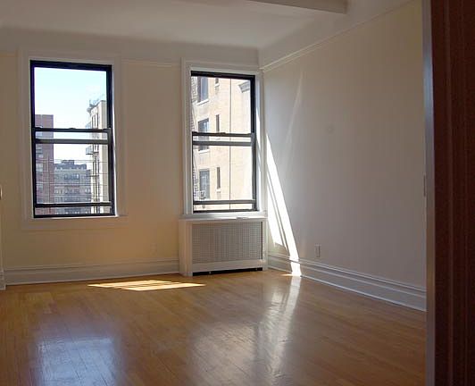 2nd image of 900 W End Ave APT 5F