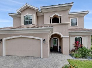 1626 Serrano Cir, Naples, FL 34105