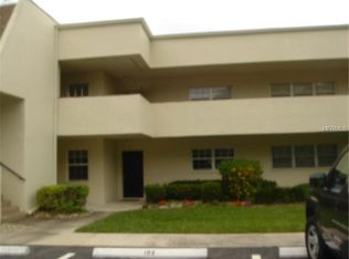 7211 W Country Club Dr N APT 134, Sarasota, FL 34243