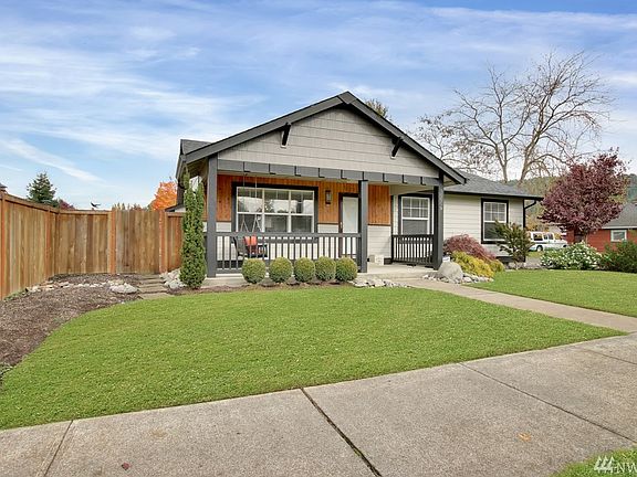 3rd image of 15509 55th Street Ct E