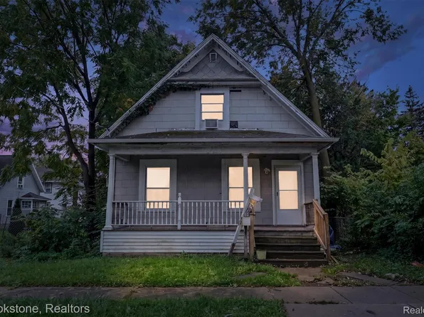 1910 Prospect St, Lansing, MI 48912