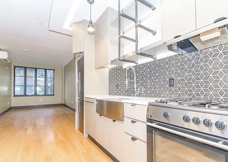 1st image of 82 Jefferson St #5F