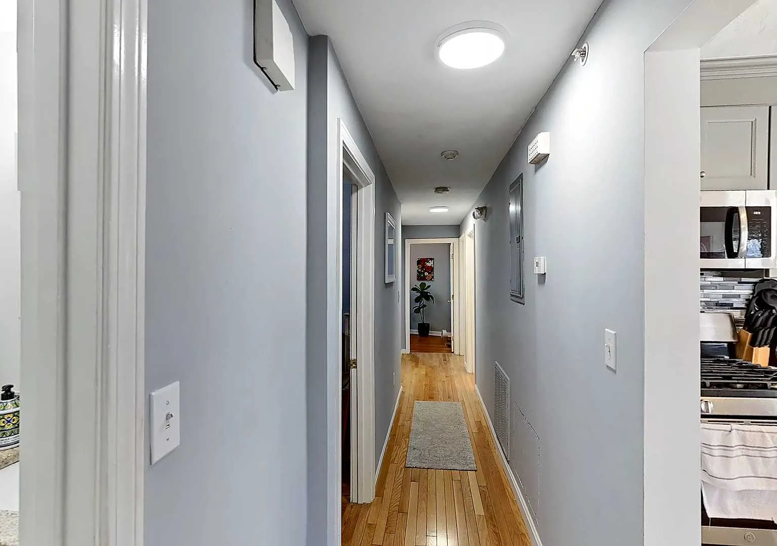 5 bed, $4,994 — Photo 4