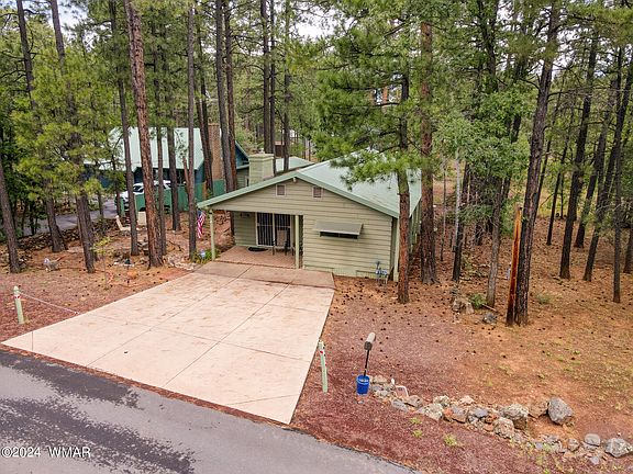 3rd image of 3404 Mark Twain Dr
