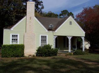 713 Lamar St, Palestine, TX