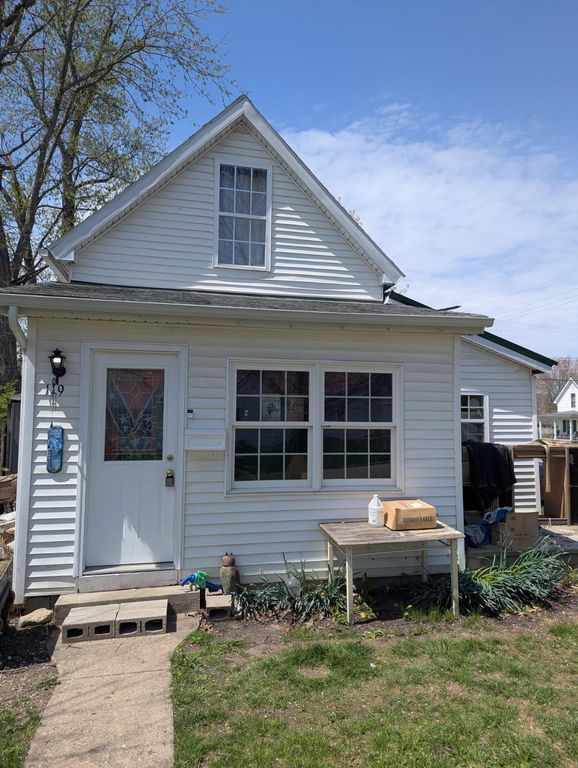 Real estate listing image