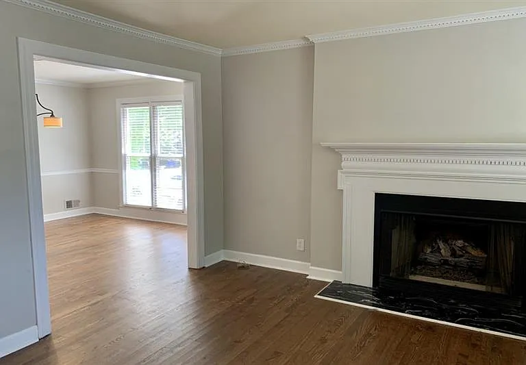 831 Clairemont Ave — Photo 6