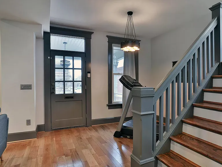 927 E Livingston Ave — Photo 33
