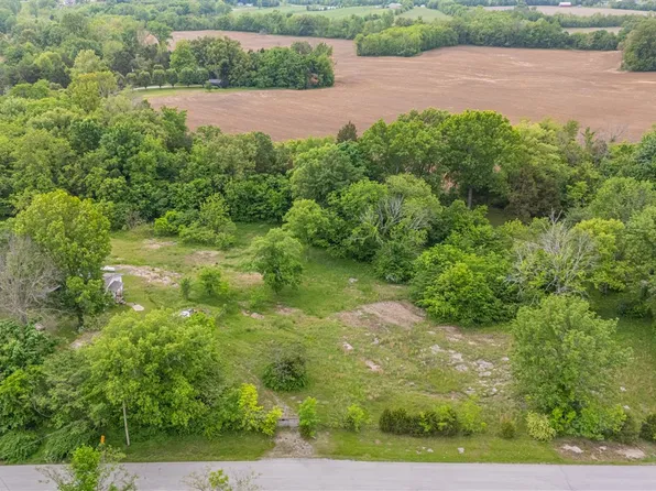 751 Jack Simmons Rd, Bowling Green, KY 42101