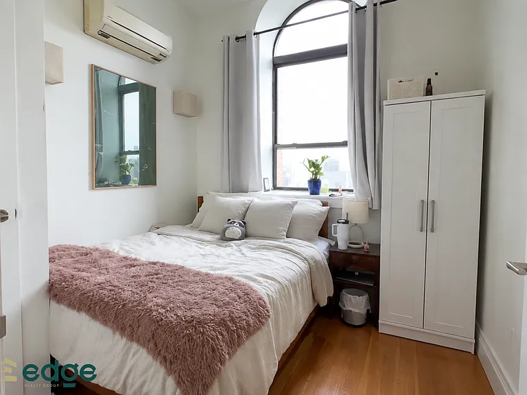 17 Monitor St #4B — Photo 4