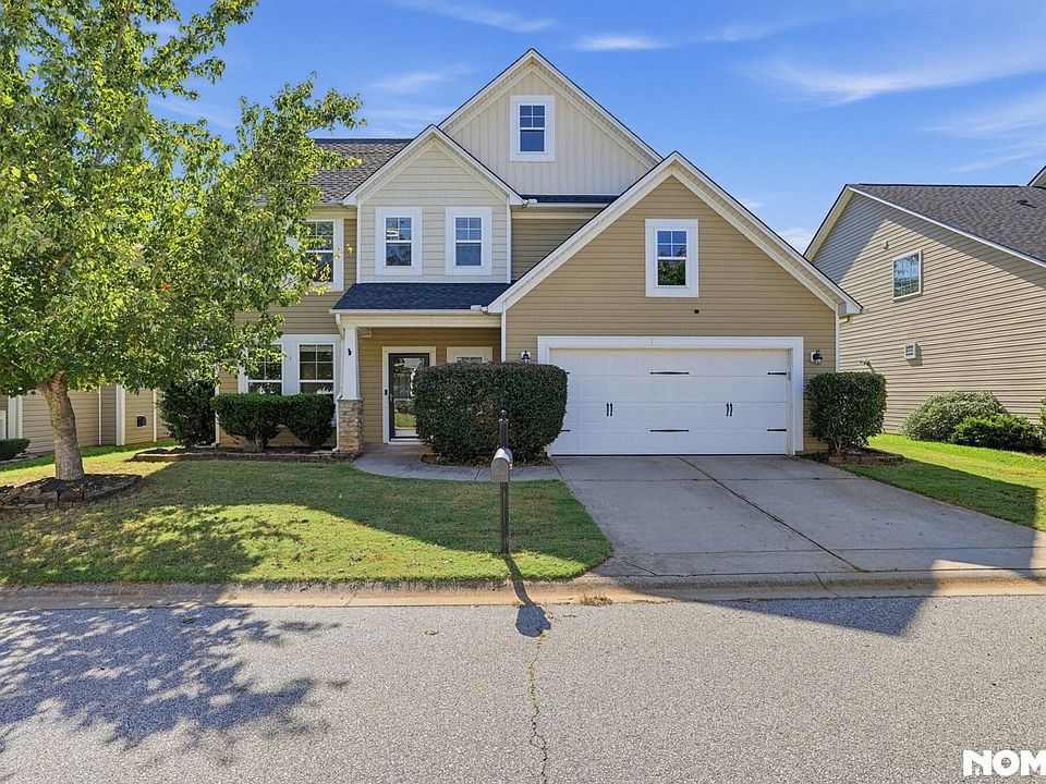 1st image of 302 Barrett Chase Dr