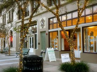 112 W Indiana Ave, Deland, FL 32720