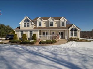 49 Regency Hill Dr, Watertown, CT 06795