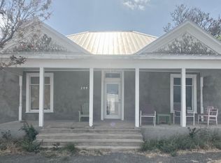 209 N Kelly St, Marfa, TX 79843