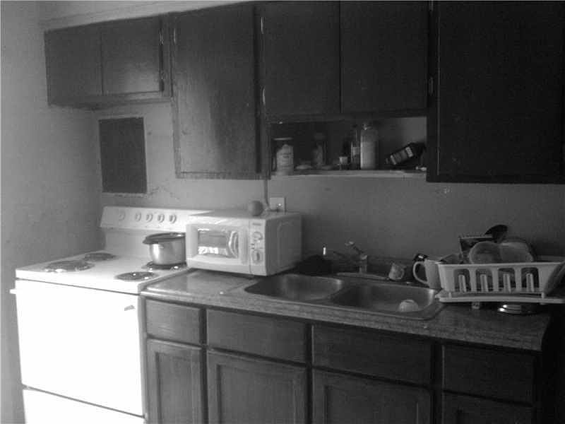 2nd image of 1621 NW 112th Ter