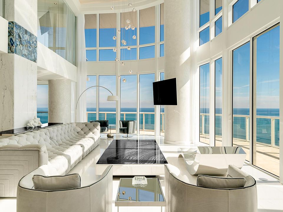 1st image of 100 S Pointe Dr #3804/5