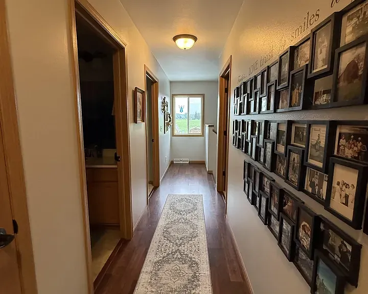 582 Alyssa St — Photo 21