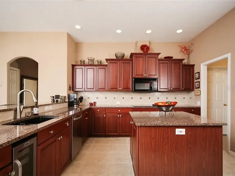 8612 Woodbriar Dr — Photo 13