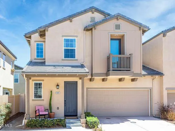 239 Stonegate Rd, Camarillo, CA 93010
