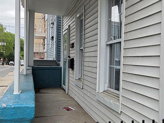 4th image of 5913 Jefferson St