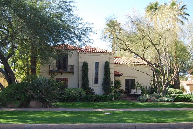 1st image of 2050 N 11th Ave