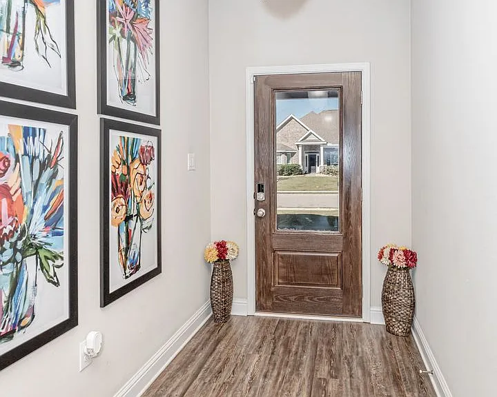 10630 Harvest Dr — Photo 2