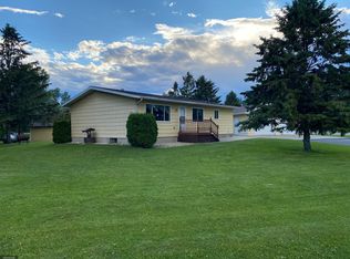 501 Toupin Dr, Oklee, MN 56742