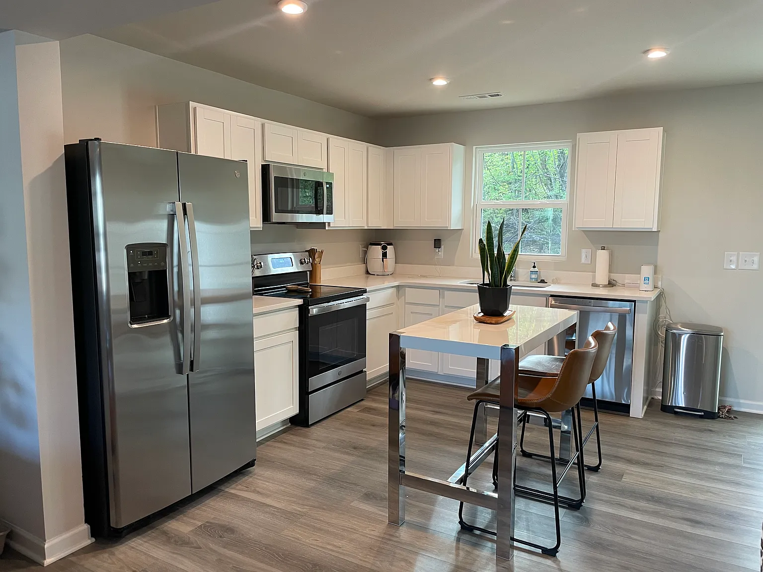 2757 Thornton Grove Blvd — Photo 3