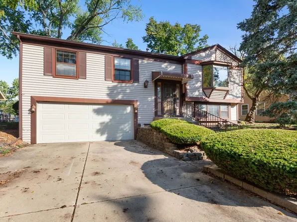 47 Old Post Rd, Montgomery, IL 60538