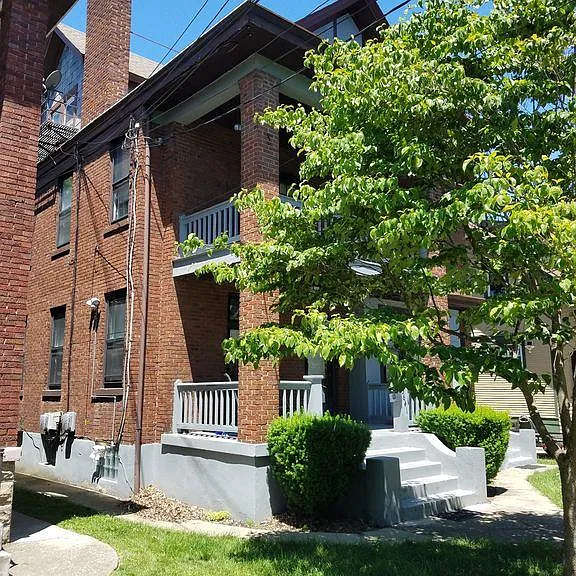3643 Burch Ave — Photo 4