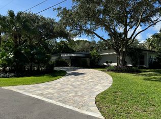 11300 SW 69th Ct, Pinecrest, FL 33156